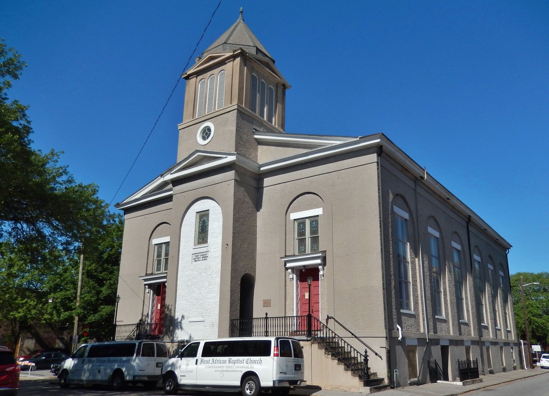 First African Baptist Church (<i>northeast corner view</i>) image. Click for more information.