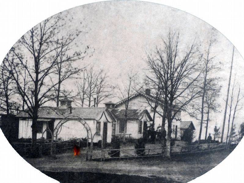 Headquarters Building<br>Fort Ethan Allen image. Click for full size.