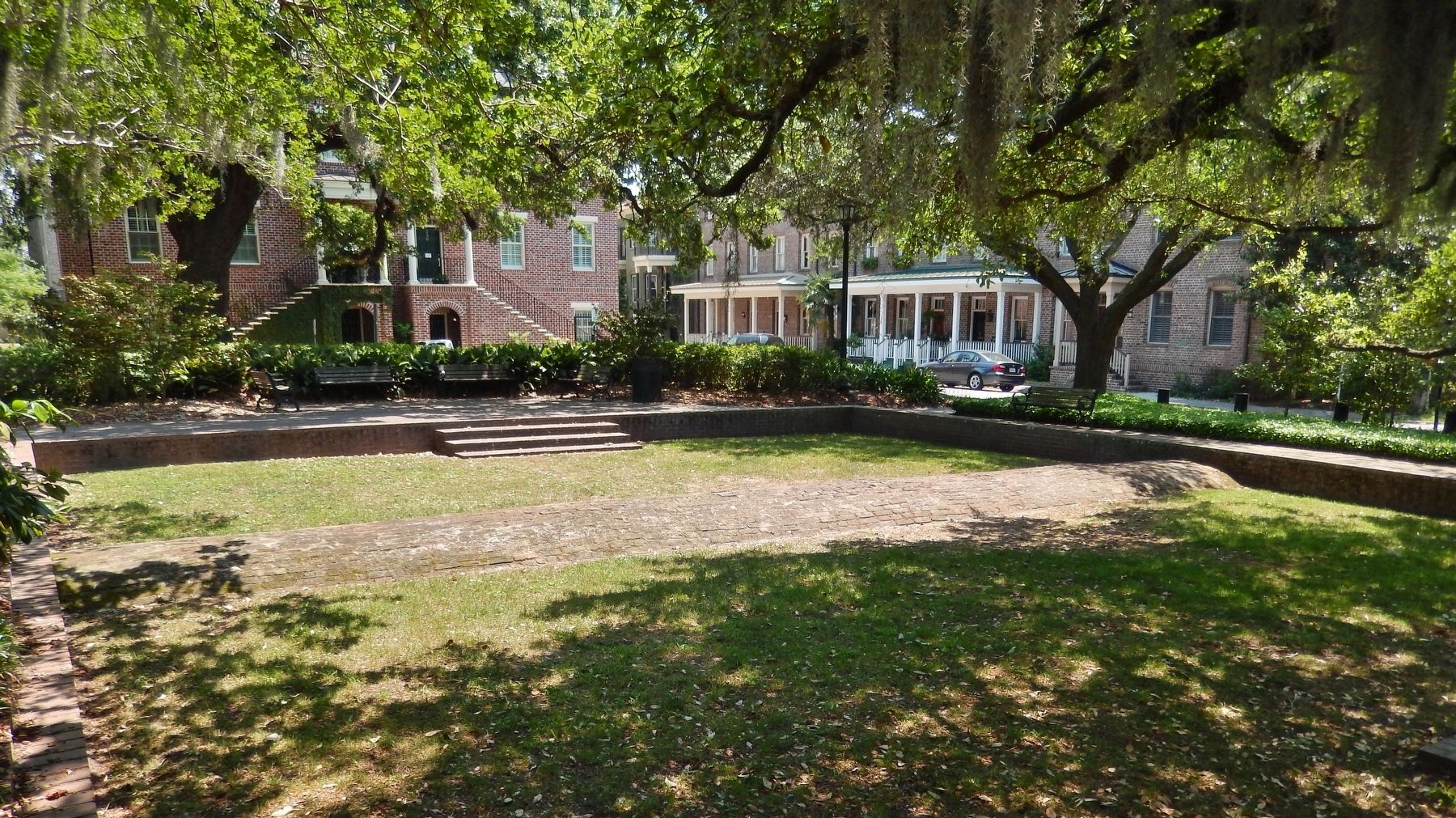 Crawford Square Wading Pool (<i>located above underground cistern; view from near marker</i>) image. Click for full size.