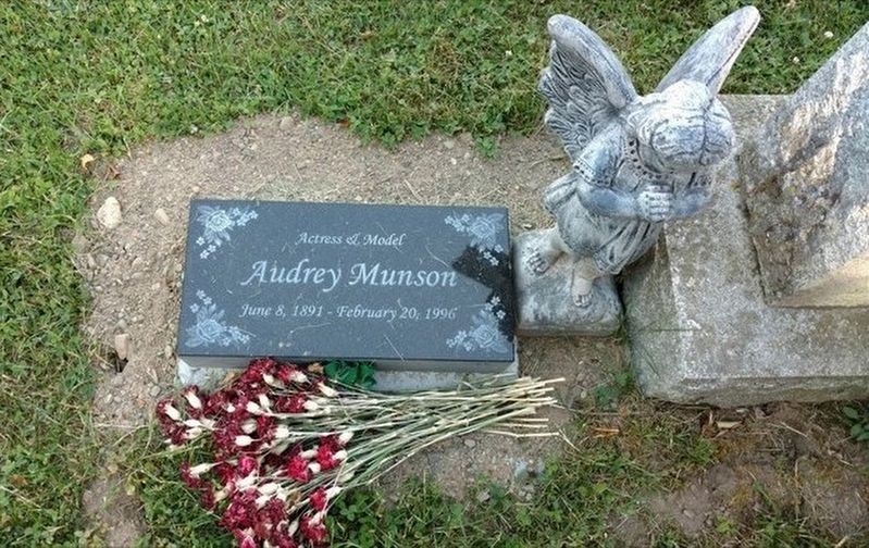 Audrey Munson Headstone. Click for full size. Audrey Munson Headstone image. Click for full size.