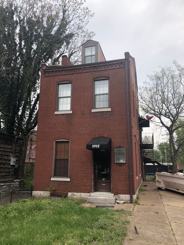 1915 Cherokee Street. Click for full size. 1915 Cherokee Street image. Click for full size.