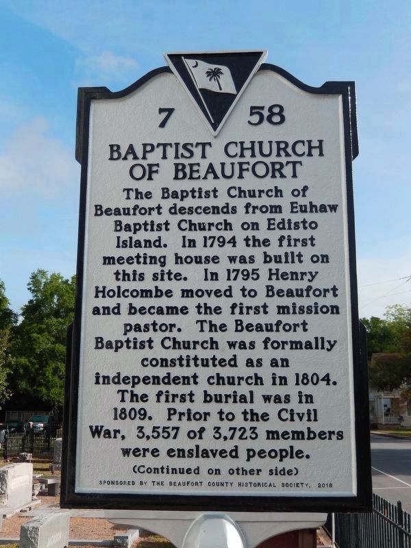 Baptist Church of Beaufort Marker<br>(<i>side 1  faces south • church on left</i>) image. Click for full size.