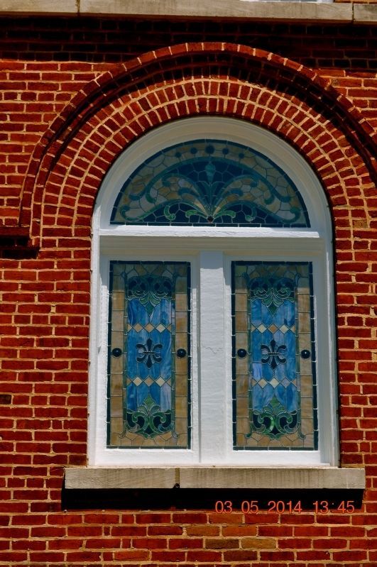 First Presbyterian Church (1818) Stain Glass Window image. Click for full size.