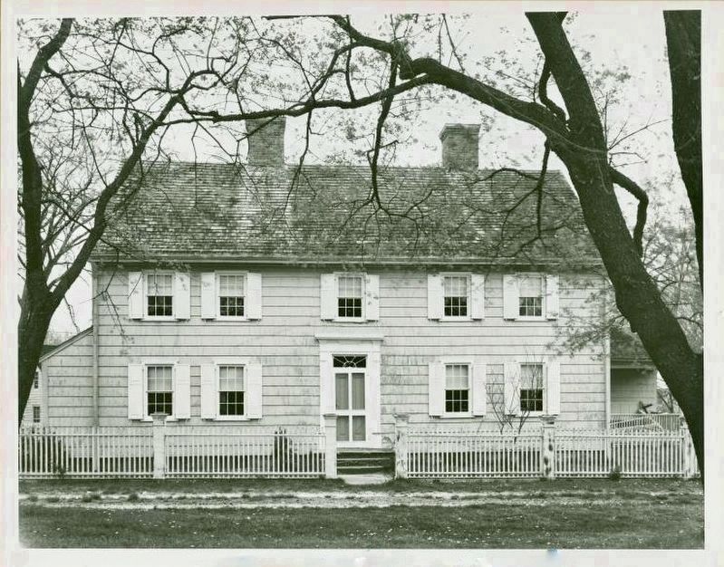 Sag Harbor Customs House - original site, Union and Church Streets image. Click for full size.