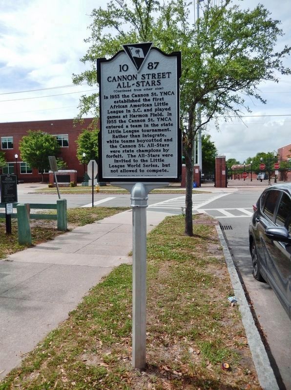 Cannon Street All-Stars Marker<br>(<i>side 2  tall view  Harmon Field on left</i>) image. Click for full size.