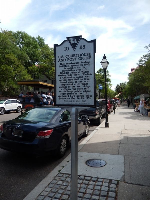 U.S. Courthouse and Post Office Marker (<i>side 1 � tall view � courthouse on right</i>) image. Click for full size.