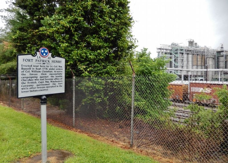 Fort Patrick Henry Marker (<i>wide view right; Eastman Chemical Company property in background</i>) image. Click for full size.