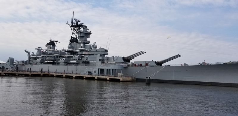 Battleship New Jersey image. Click for full size.
