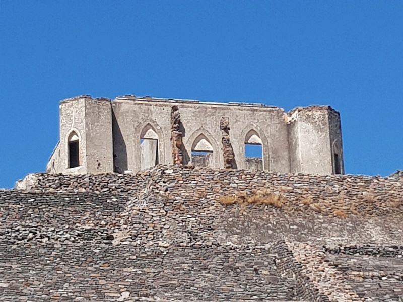 El Fortín (The "Little Fort"). Click for full size. El Fortín (The "Little Fort") image. Click for full size.