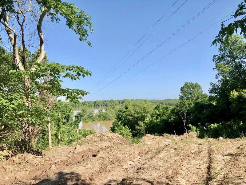 View from Snyder's Bluff of the rain swollen Yazoo River below. image. Click for full size.