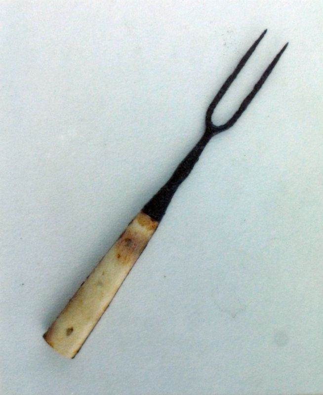 Fork, c. 1750 image. Click for full size.