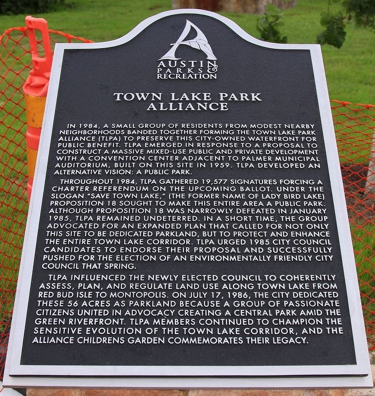 Town Lake Park Alliance Marker. Click for full size. Town Lake Park Alliance Marker image. Click for full size.