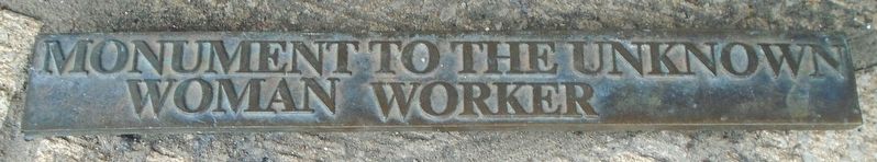 Monument to the Unknown Woman Worker Title Marker image. Click for full size.