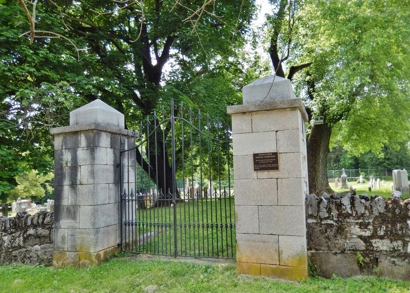 Norbourne Parish Cemetery Marker (<i>wide view; marker visible on right gate post</i>) image. Click for full size.