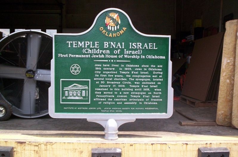 Temple B'Nai Israel Marker. Click for full size. Temple B'Nai Israel Marker image. Click for full size.