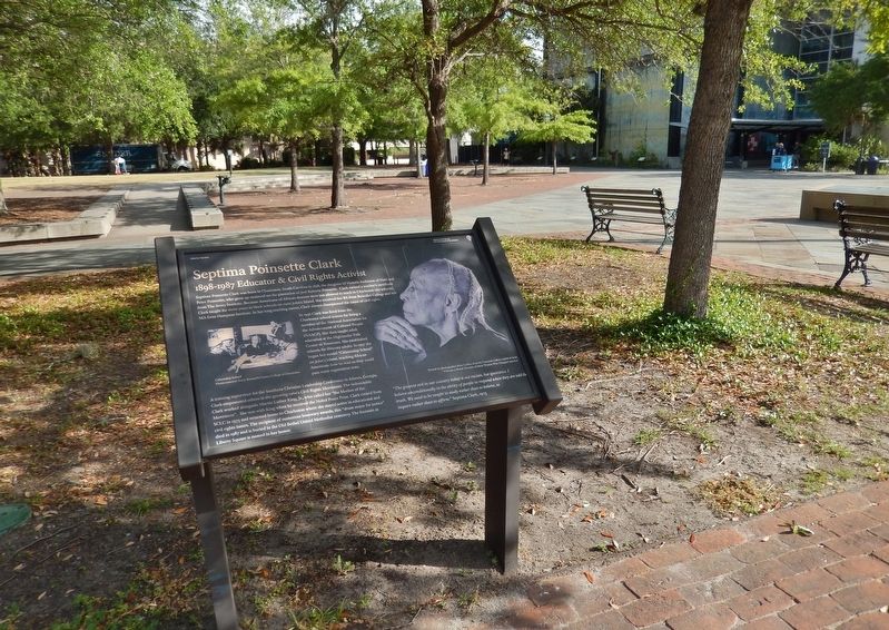 Septima Poinsette Clark Marker (<i>wide view • South Carolina Aquarium in right background</i>). Click for full size. Septima Poinsette Clark Marker (<i>wide view • South Carolina Aquarium in right background</i>) image. Click for full size.