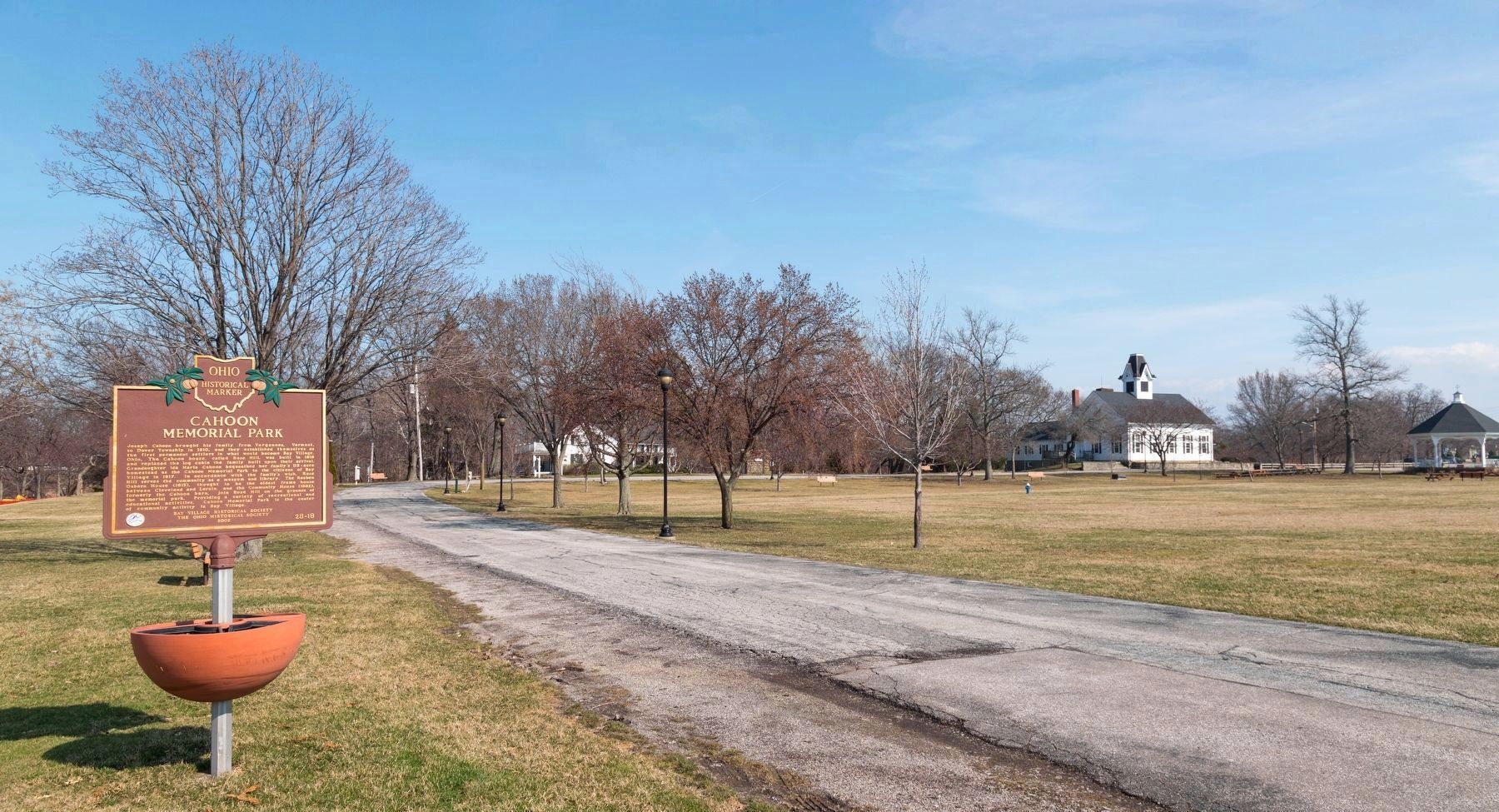 Cahoon Memorial Park and Marker image. Click for full size.