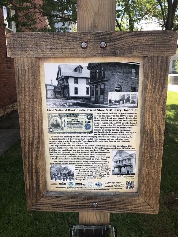 First National Bank, Leslie Friend Store & Military Honors Marker image. Click for full size.