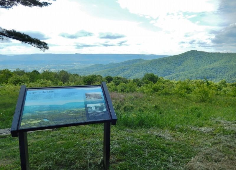 Gaps in the Story Marker (<i>wide view • overlooking Shenandoah Valley & Blue Ridge Mountains</i>) image. Click for full size.