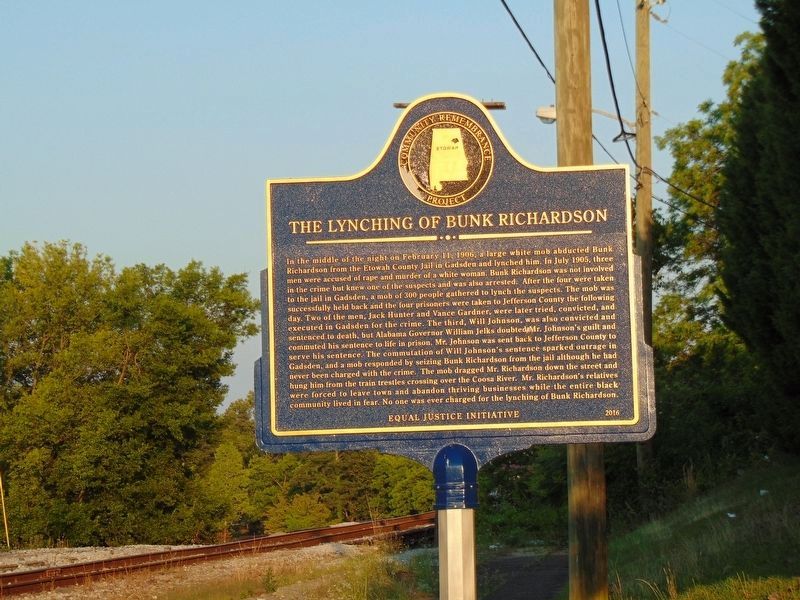 The Lynching of Bunk Richardson Marker image. Click for full size.