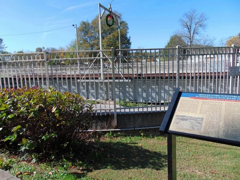 Summerville Railroad Turntable and Marker image. Click for full size.
