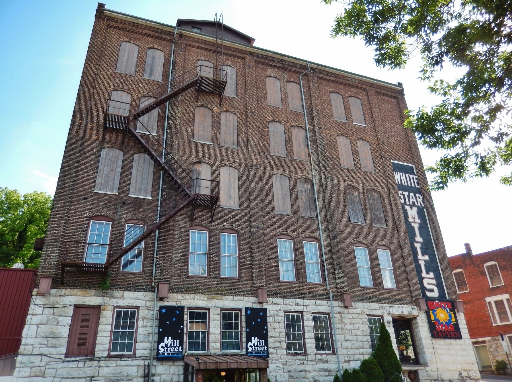 White Star Mill building today<br>(<i>view from Mill Street � near marker</i>) image. Click for full size.