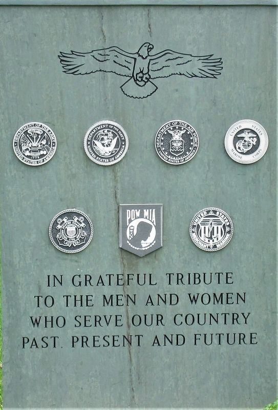 Wells Veterans Memorial image. Click for full size.