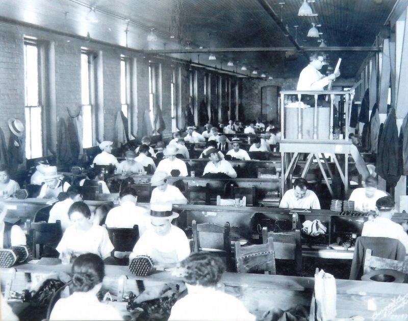 Marker detail: Florida cigar factory, 1929. Click for full size. Marker detail: Florida cigar factory, 1929 image. Click for full size.