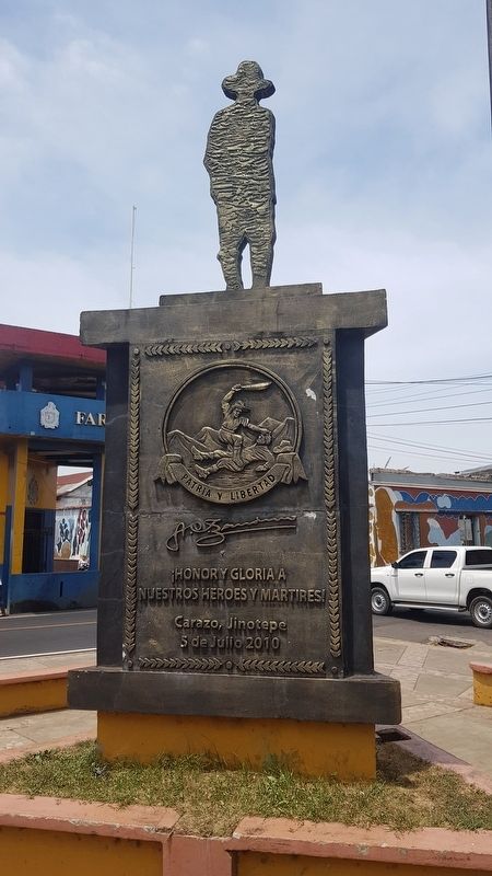Monument to Nicaraguan Revolutions Marker image. Click for full size.