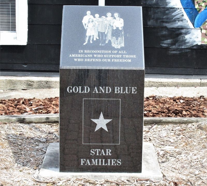 Gold and Blue Star Families Marker image. Click for full size.