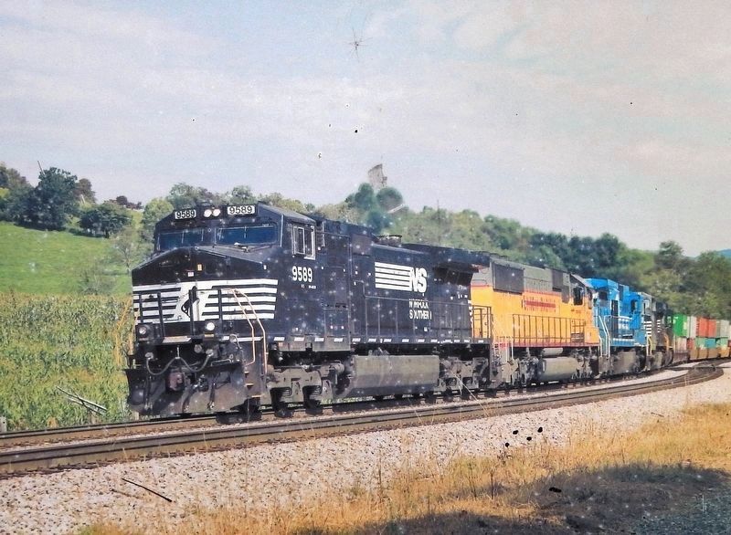 Marker detail: Locomotives image. Click for full size.