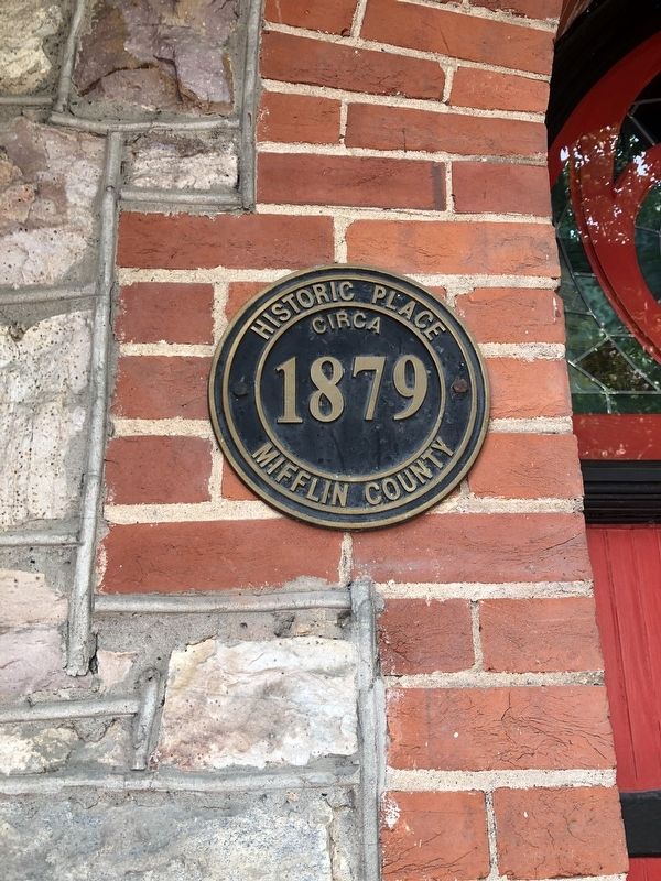Additional plaque on the building. Click for full size. Additional plaque on the building image. Click for full size.
