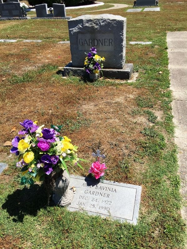 Ava Gardner Grave Site image. Click for full size.