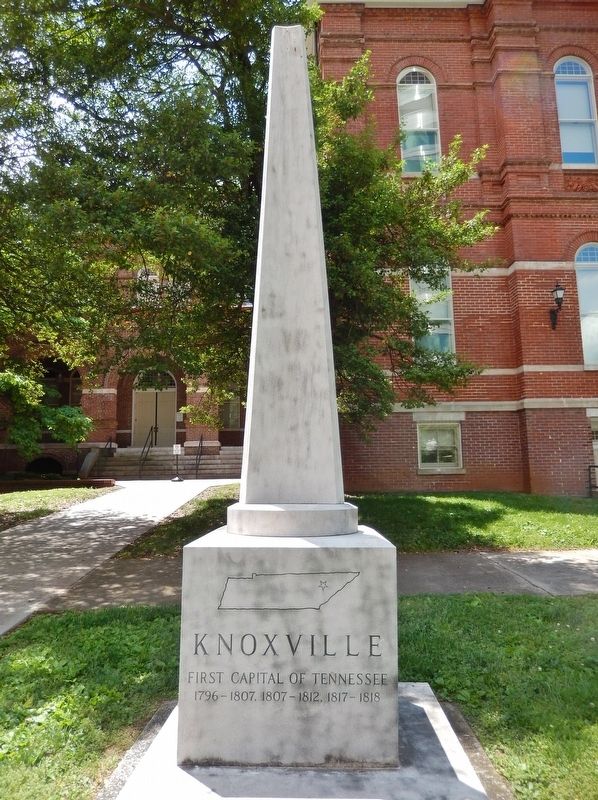 Knoxville Marker (<i>tall view • east side</i>) image. Click for full size.