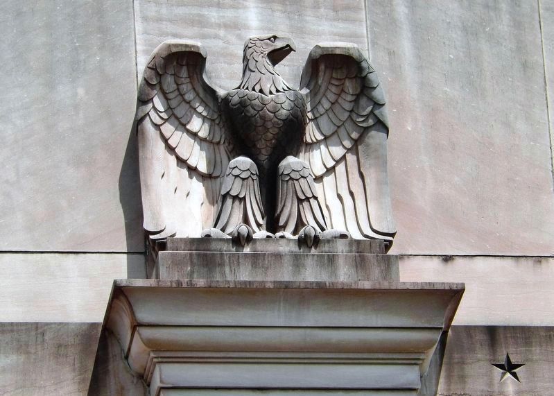 Albert Milani's Marble Eagle Sculpture<br>(<i>one of four perched atop the court building</i>) image. Click for full size.