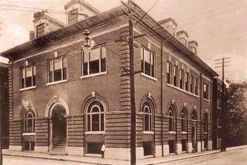 Marker detail: The Cumberland Club building &bull; early 1900s image. Click for full size.