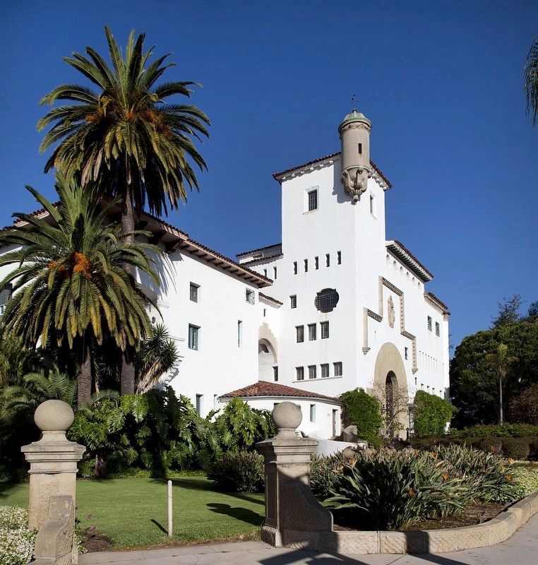 Santa Barbara County Courthouse image. Click for full size.
