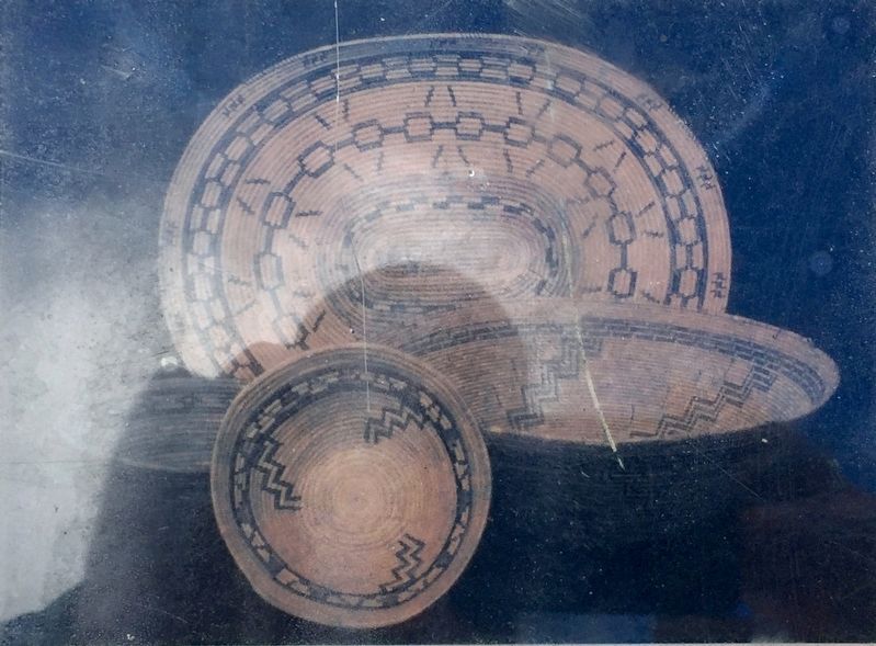 Inset photo: Chumash Coiled Baskets image. Click for full size.