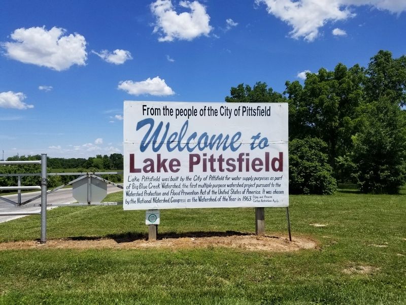 Lake Pittsfield Sign image. Click for full size.