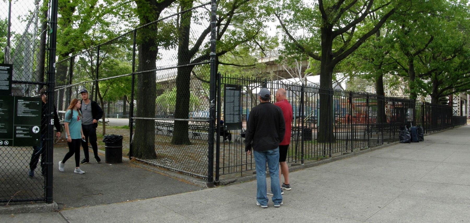 Holcomb Rucker Park and marker image. Click for full size.
