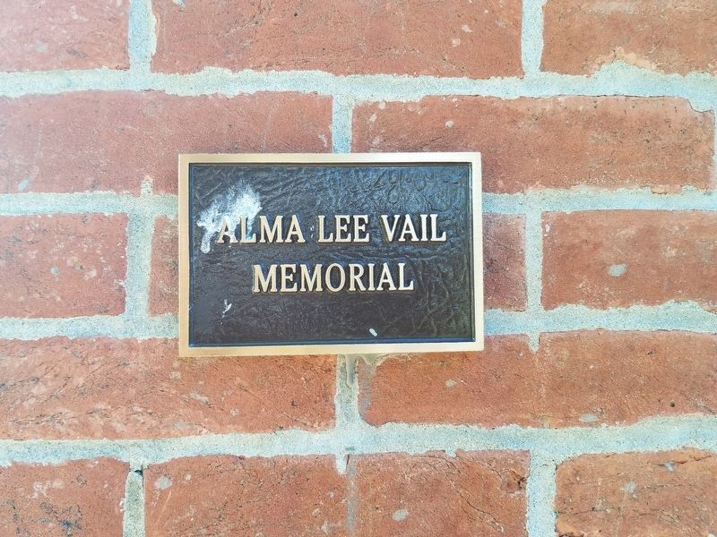 Alma Lee Vail Memorial image. Click for full size.