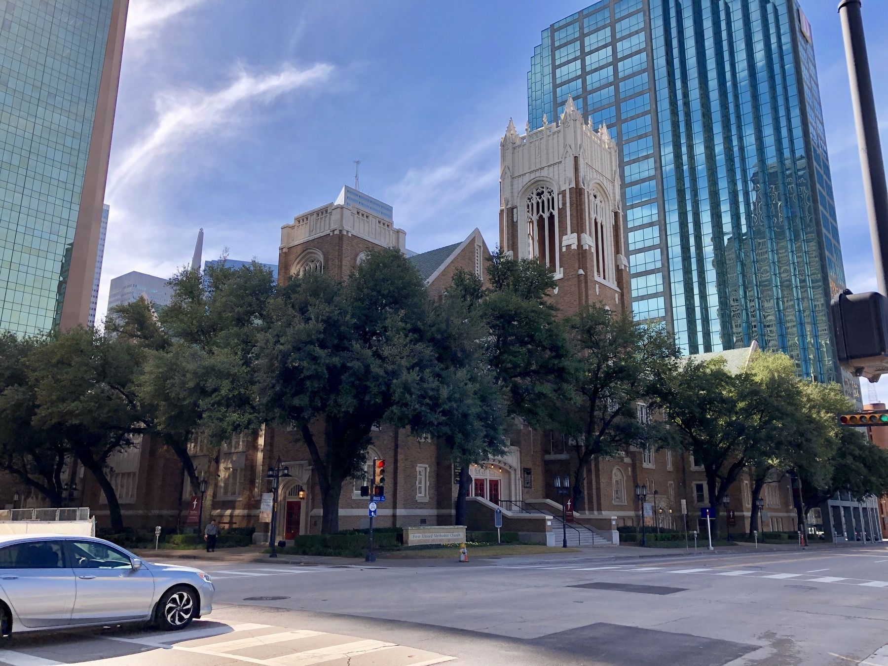 First United Methodist Church of Dallas with Marker image. Click for full size.