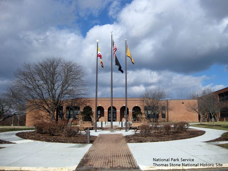 Pentagon Memorial Plaza image. Click for full size.