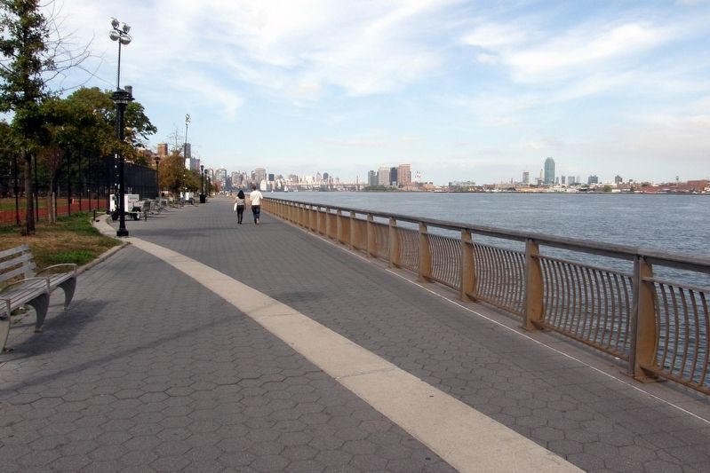 The rebuilt Promenade image. Click for full size.
