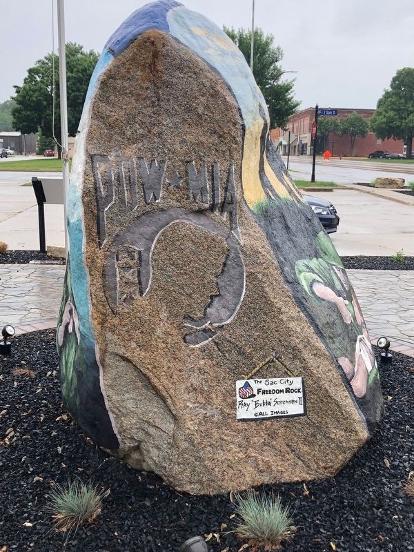 Sac City Freedom Rock Veterans Memorial image. Click for full size.