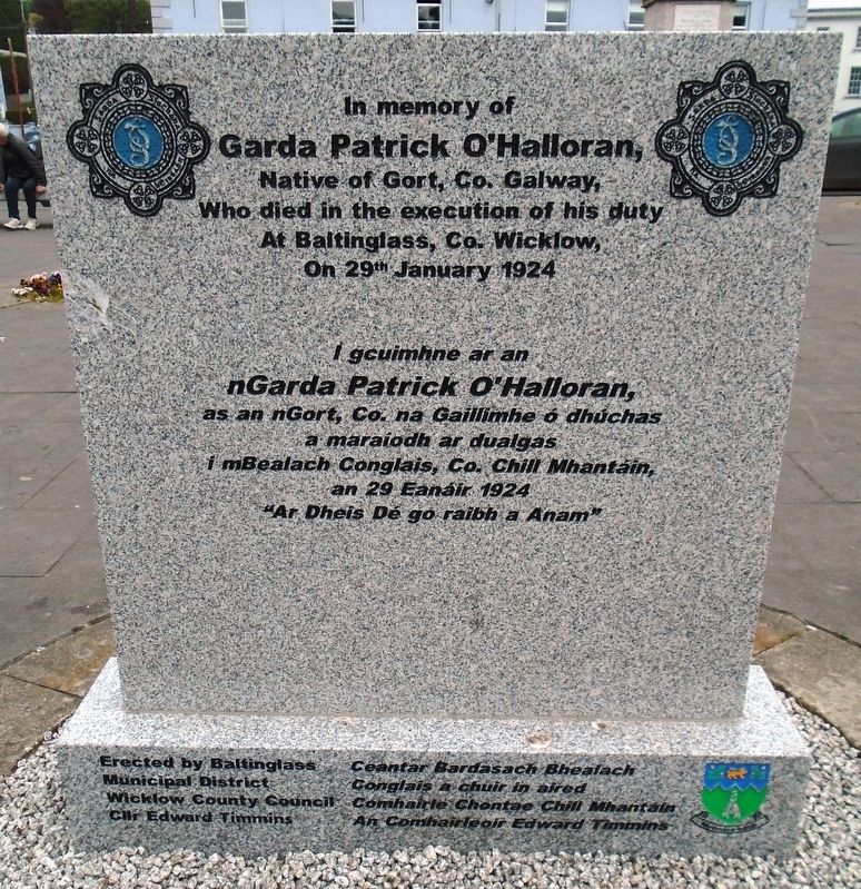 Garda Patrick O'Halloran Monument image. Click for full size.