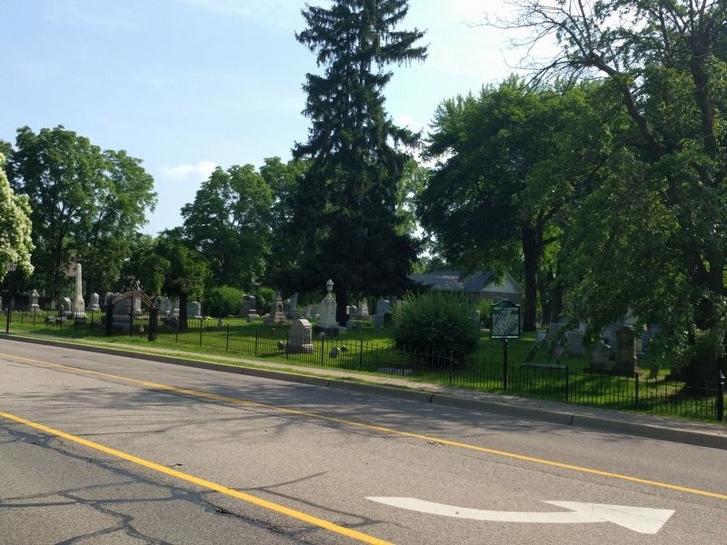 North Farmington Cemetery and Marker image. Click for full size.