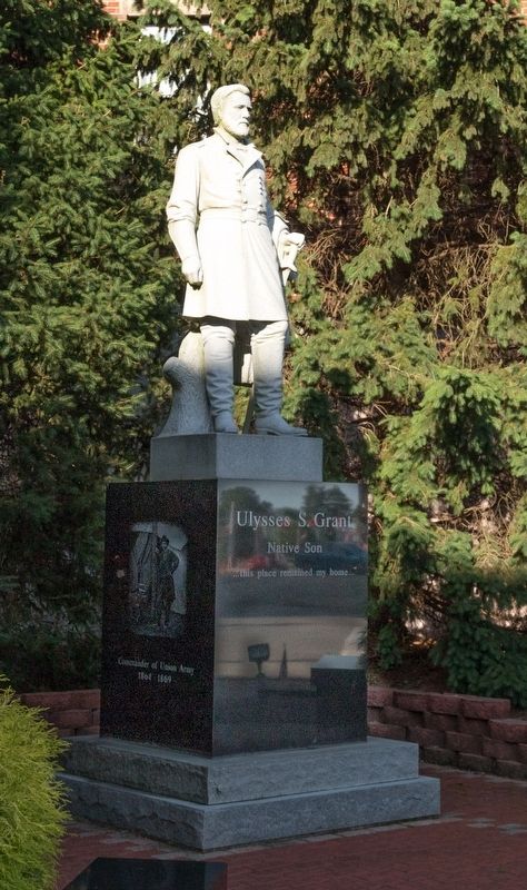 Ulysses S. Grant Monument, Georgetown, Ohio. Click for full size. Ulysses S. Grant Monument, Georgetown, Ohio image. Click for full size.