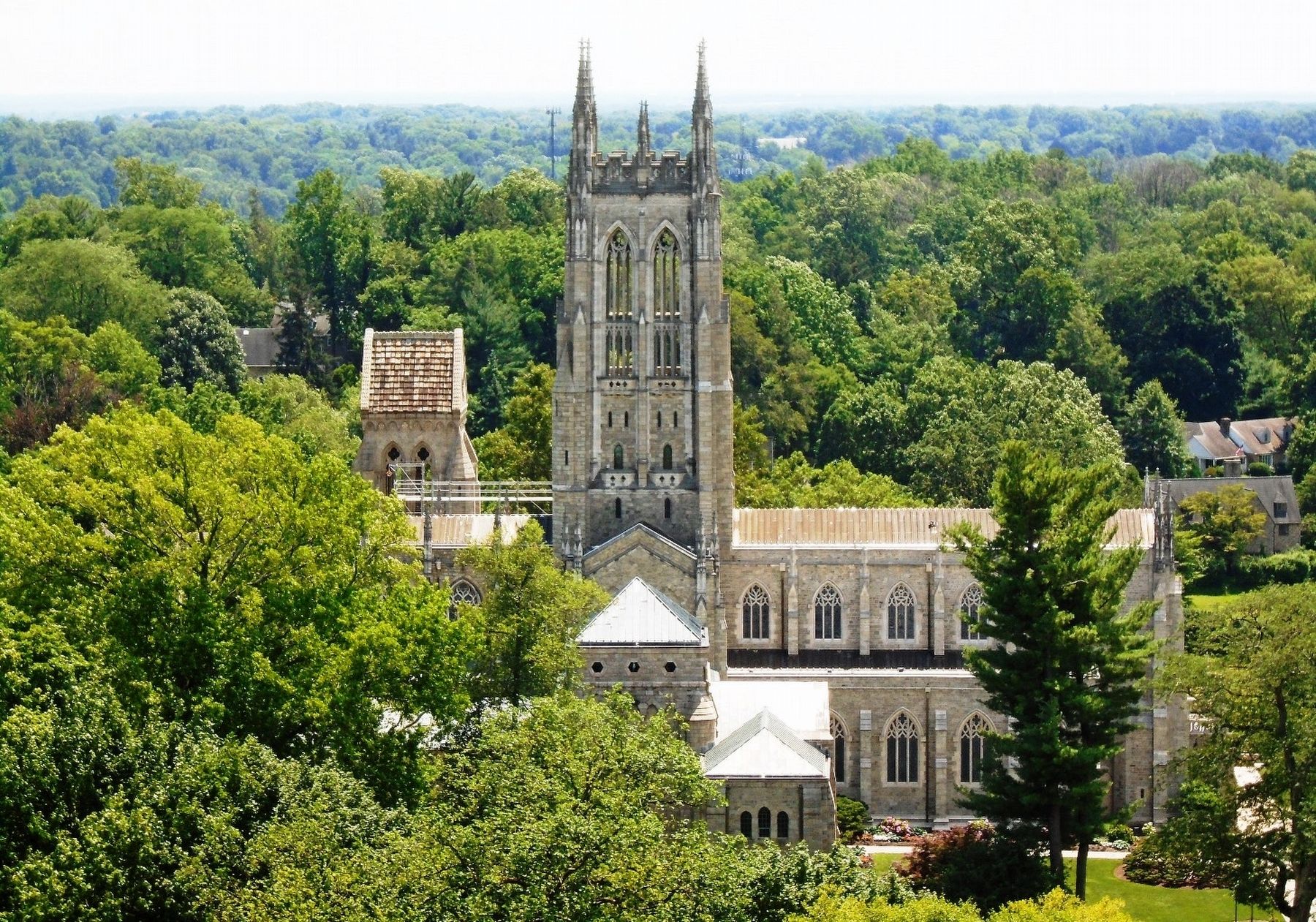 Bryn Athyn Cathedral image. Click for full size.