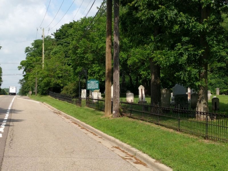 The Utley Cemetery and Marker image. Click for full size.